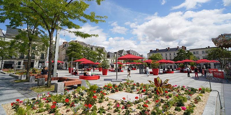 Appart Jardin Kennedy Cholet Exterior photo
